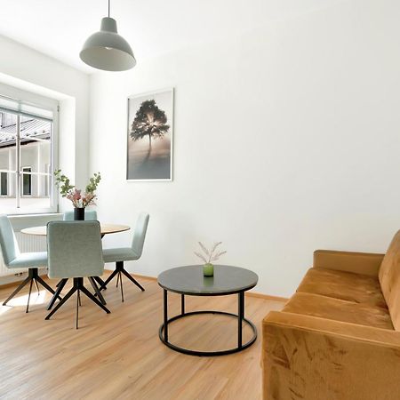 Easy Flat Villach Main Plaza Exterior foto